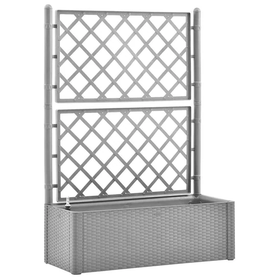 szürke kerti magaságyás ráccsal és öntözőrendszerrel